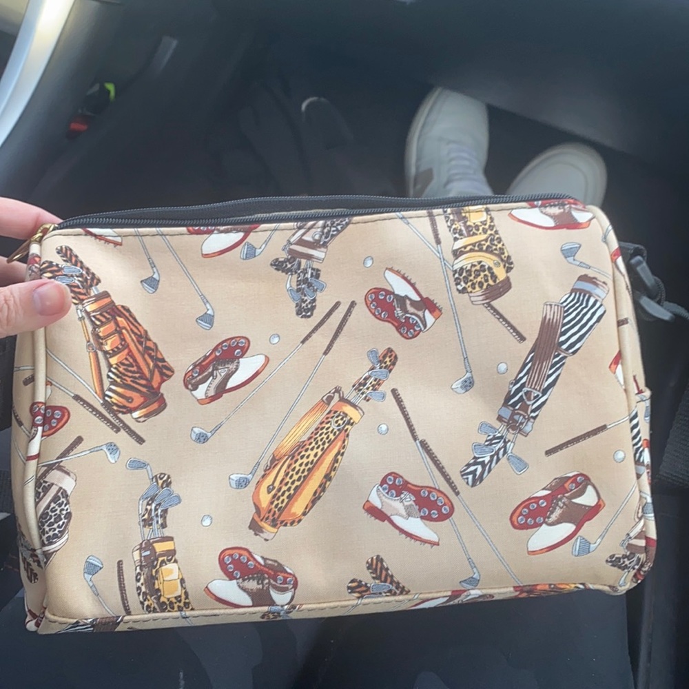Vintage purse golf bag pattern. Long strap for over the shoulder/across the body
